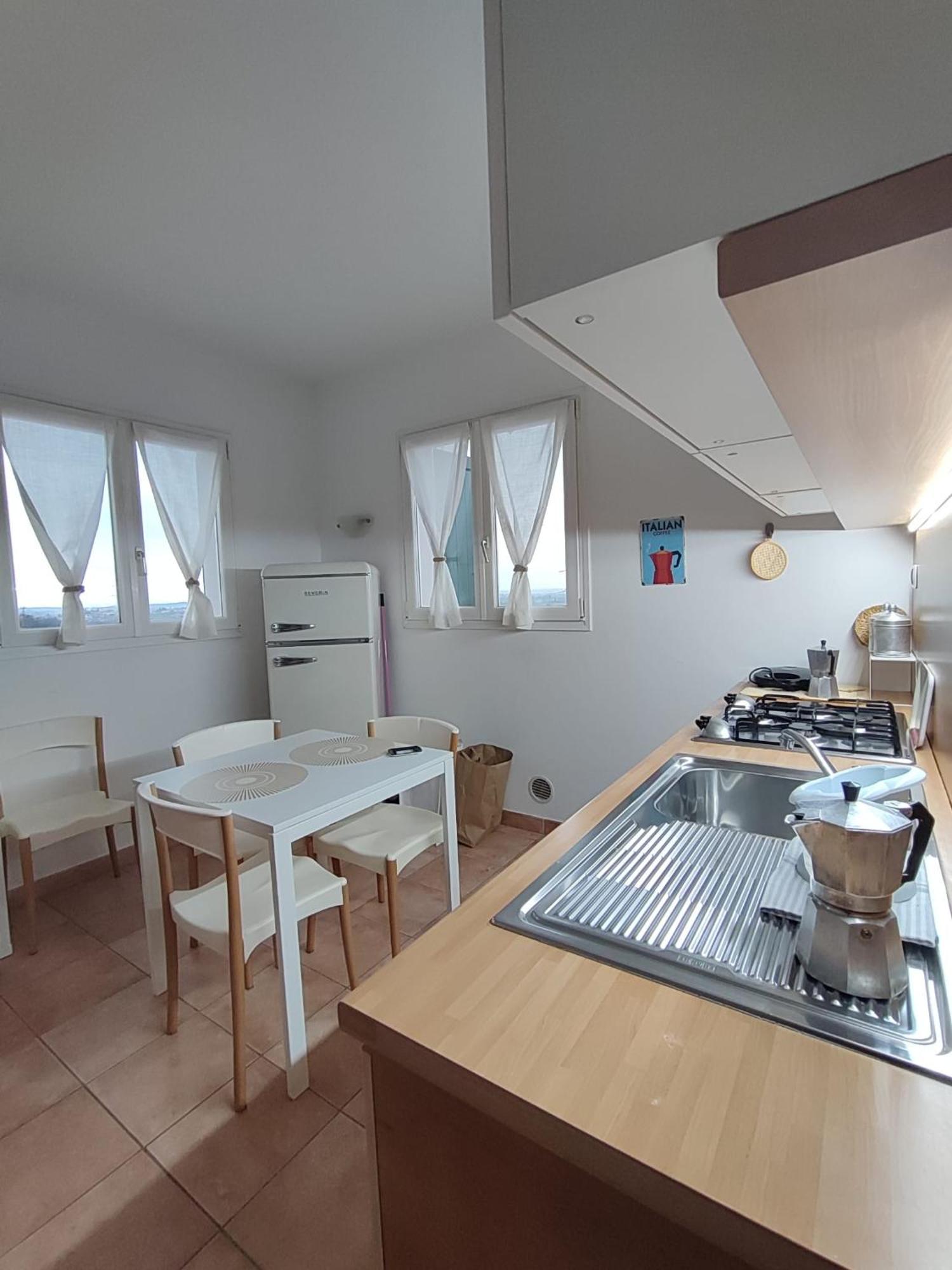Nice Apartments Lake View & Free Parking Пастренго Екстериор снимка