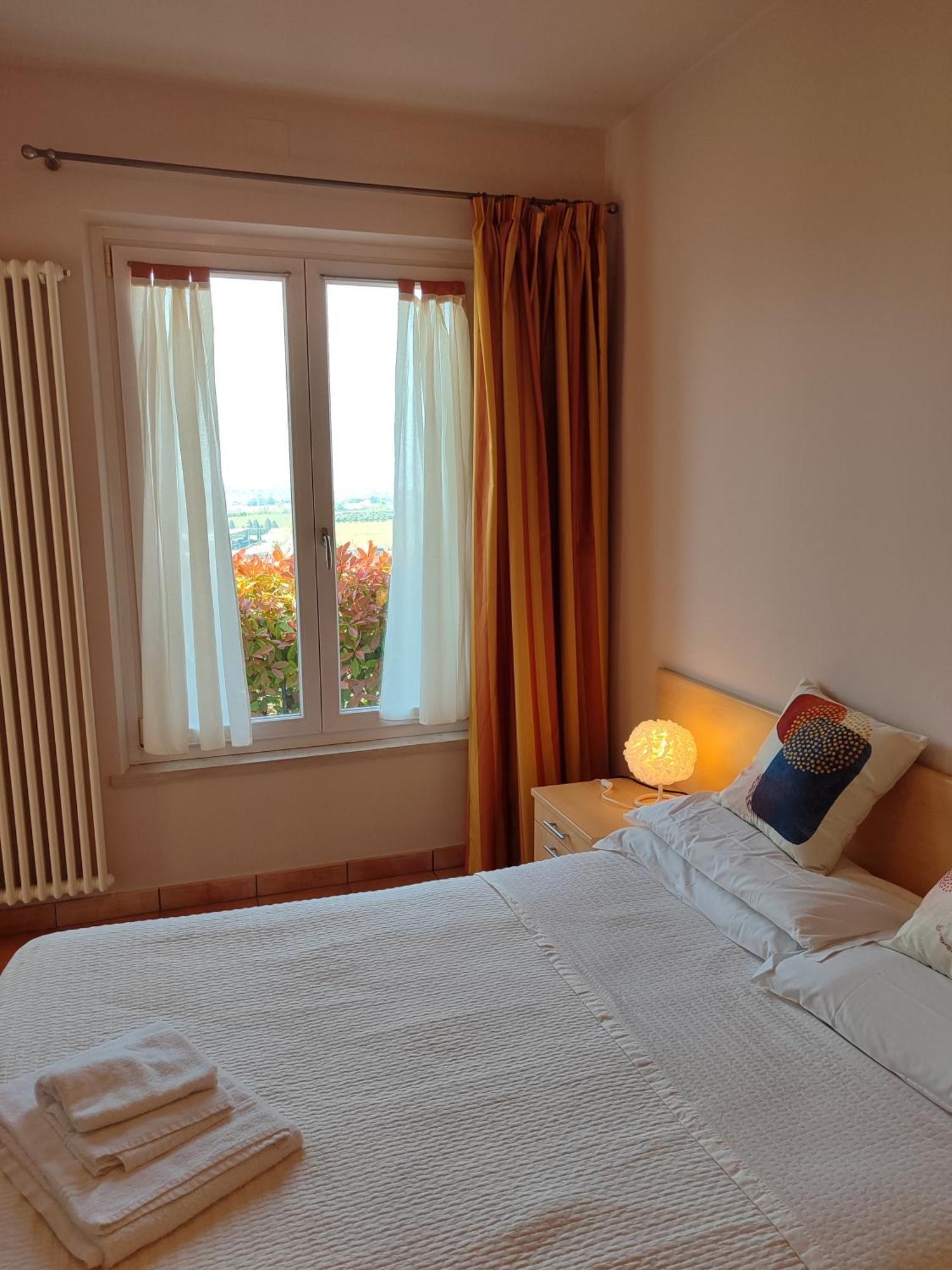 Nice Apartments Lake View & Free Parking Пастренго Екстериор снимка