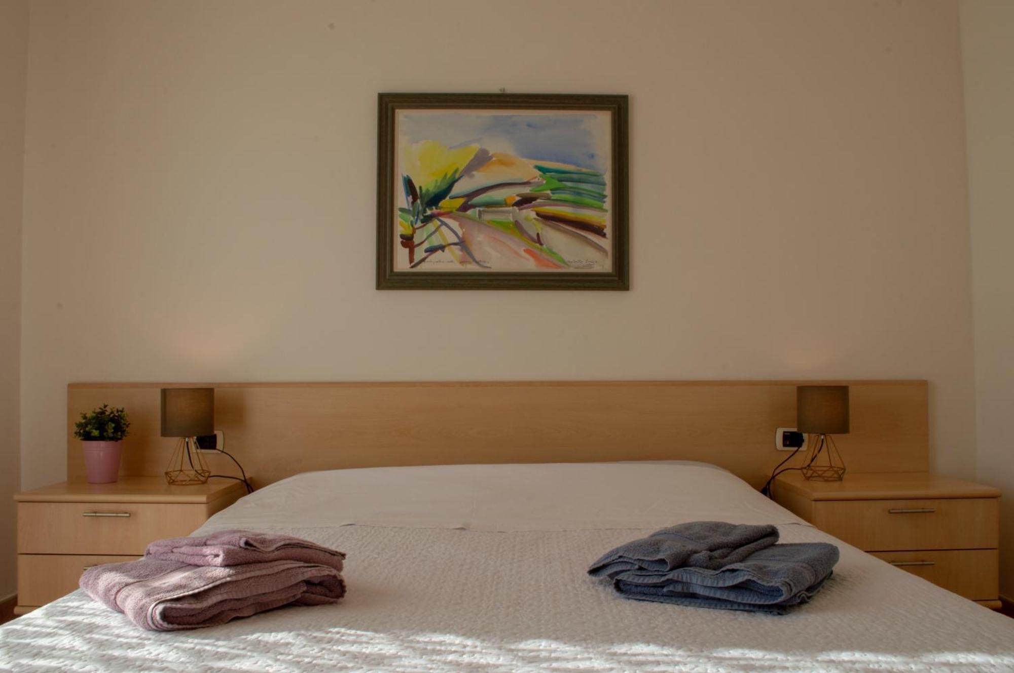 Nice Apartments Lake View & Free Parking Пастренго Екстериор снимка