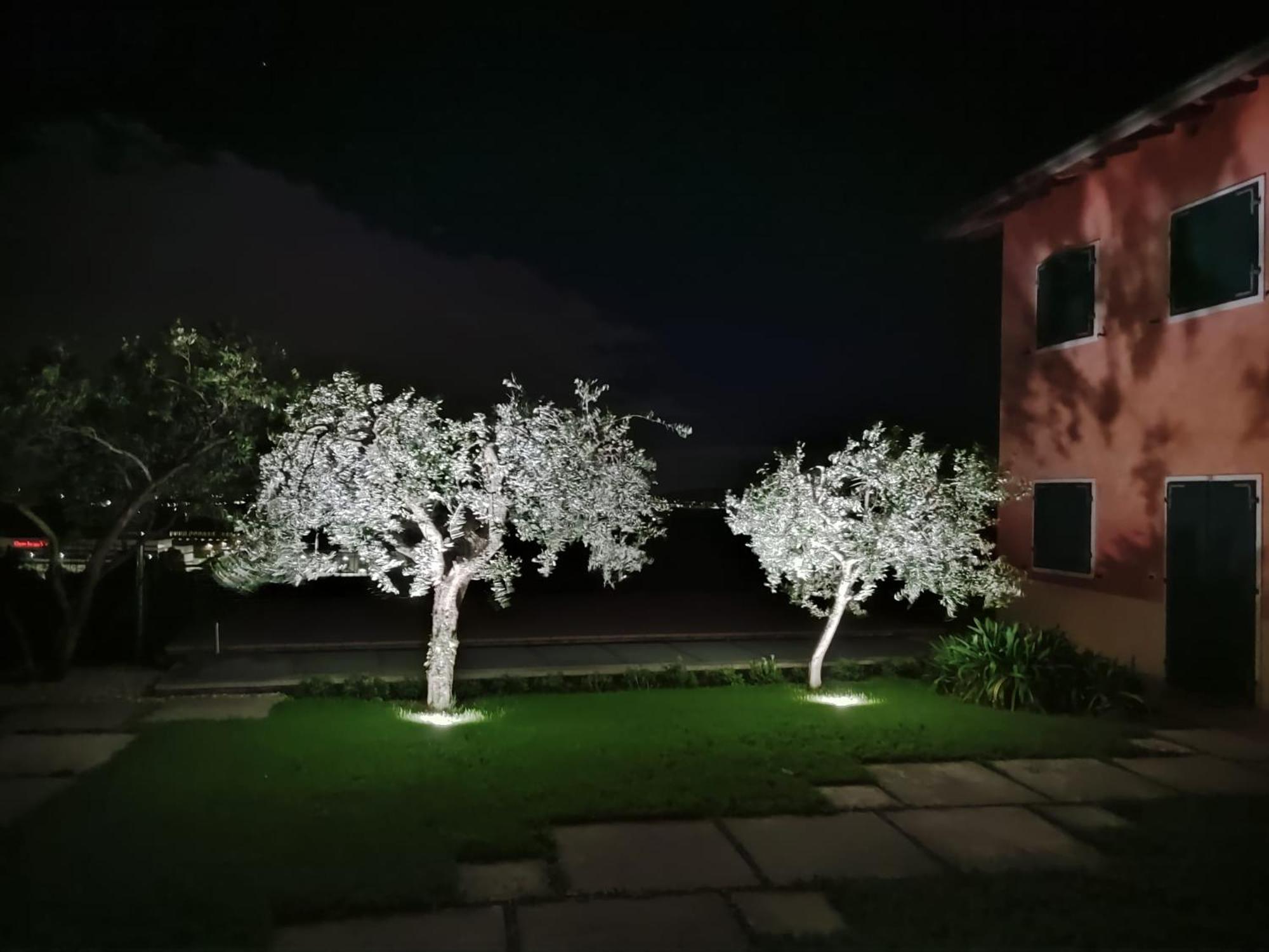 Nice Apartments Lake View & Free Parking Пастренго Екстериор снимка
