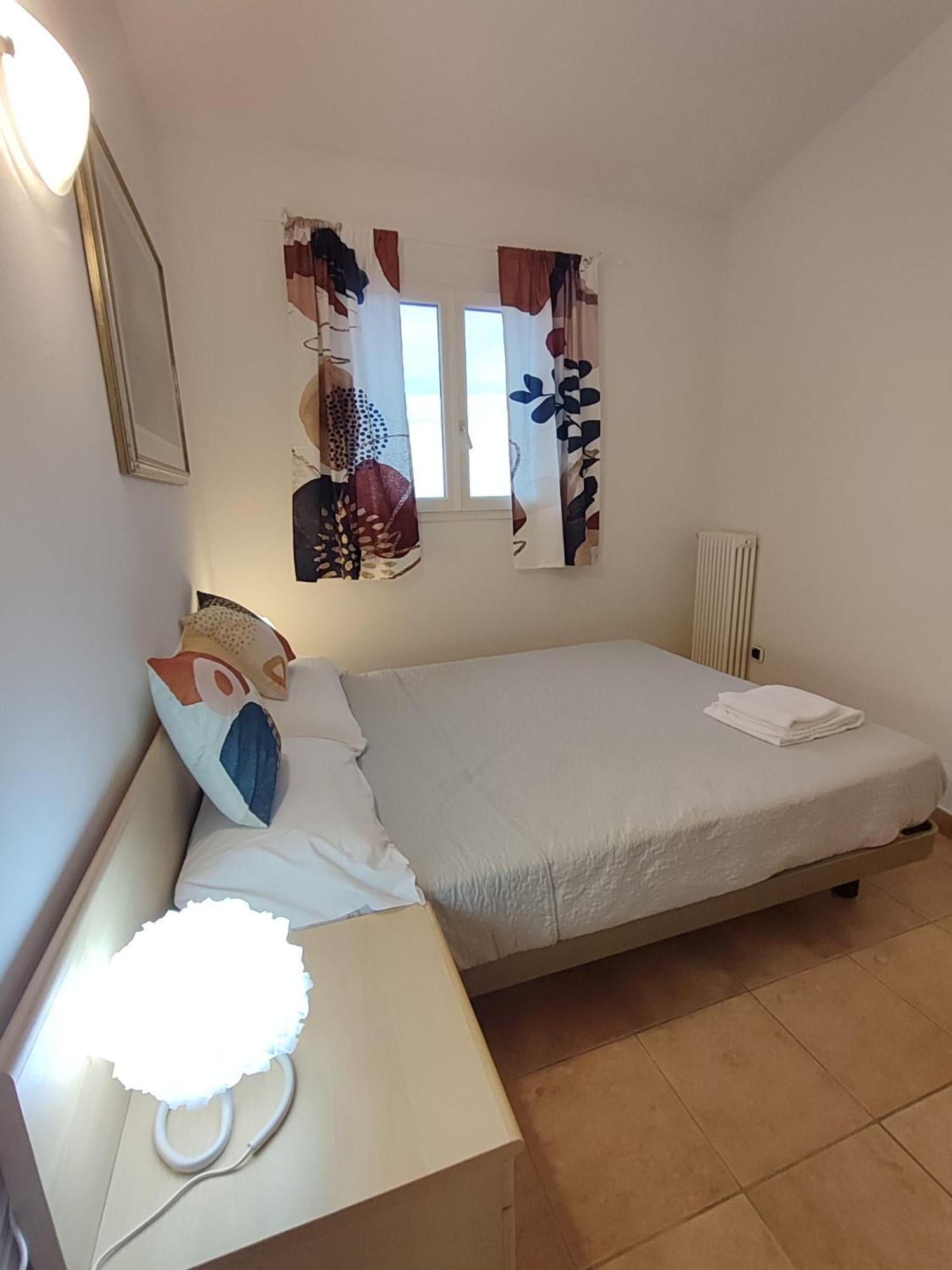 Nice Apartments Lake View & Free Parking Пастренго Екстериор снимка
