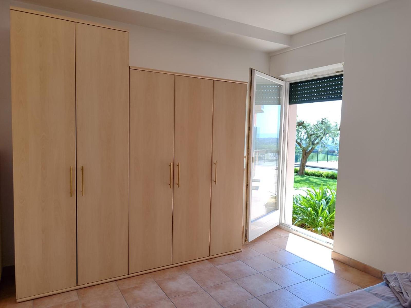 Nice Apartments Lake View & Free Parking Пастренго Екстериор снимка